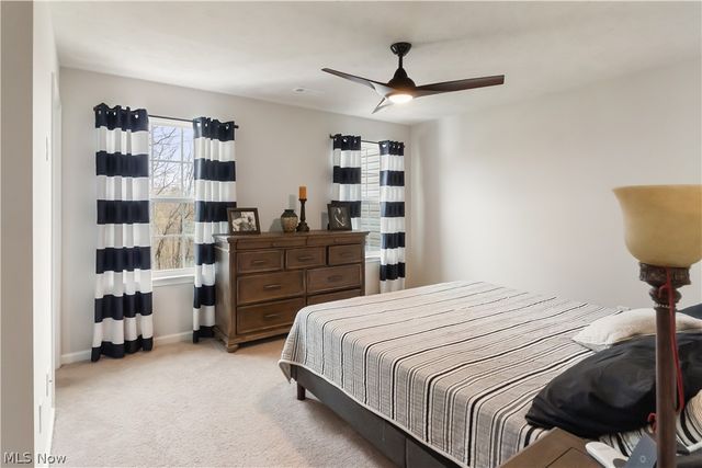 4037 N Steels Circle, Cuyahoga Falls, OH 44224