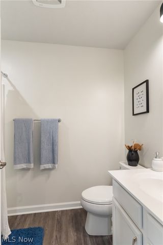 4037 N Steels Circle, Cuyahoga Falls, OH 44224