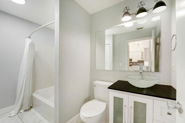 6520 Chasewood Drive Apt G, Jupiter, FL 33458