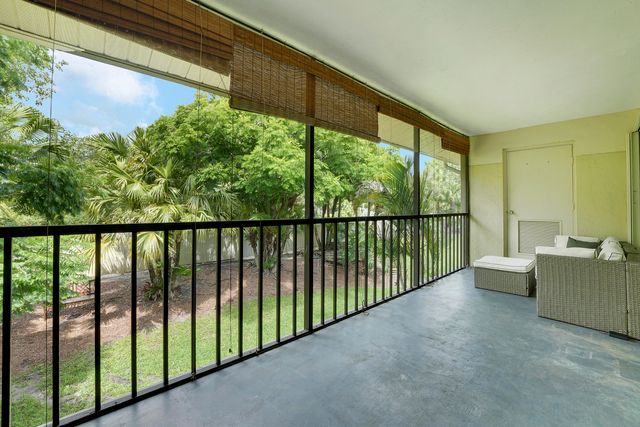 6520 Chasewood Drive Apt G, Jupiter, FL 33458