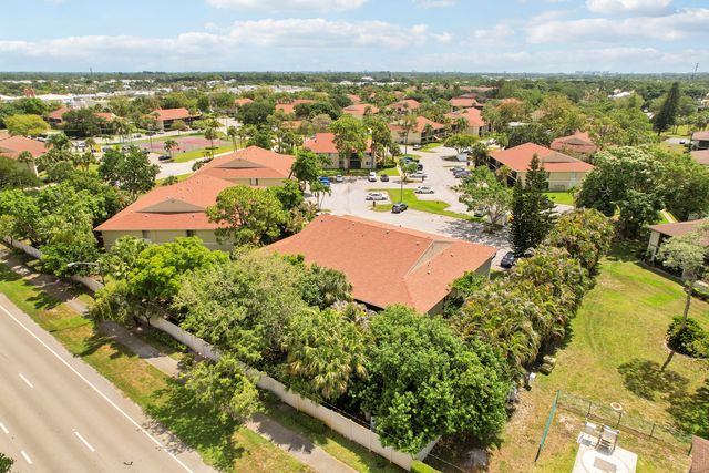 6520 Chasewood Drive Apt G, Jupiter, FL 33458