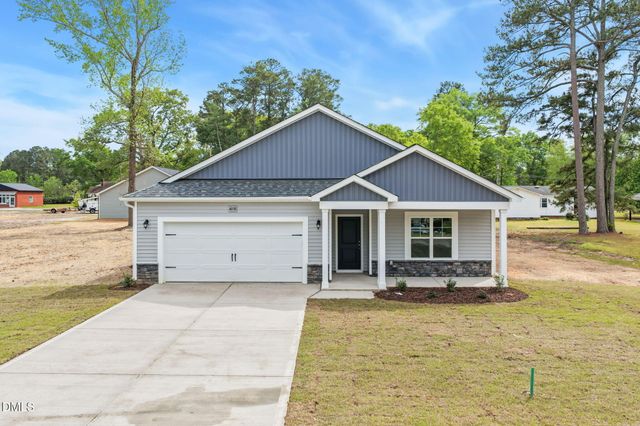 4052 Lofton Street, Wade, NC 28395