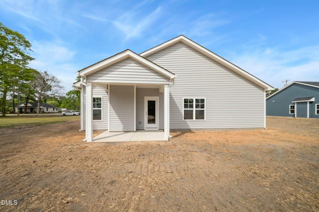 4052 Lofton Street, Wade, NC 28395