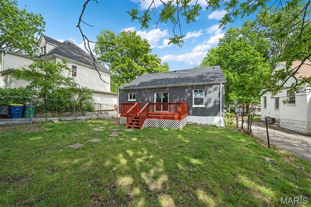 2129 Wolter Avenue, St Louis, MO 63114