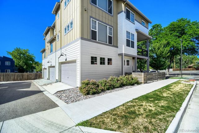 2844 Kendall Street, Denver, CO 80214