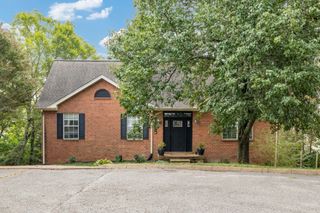 113 Smith Springs Ct, Nashville, TN 37217