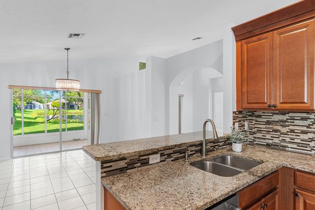 5737 Royal Club Drive, Boynton Beach, FL 33437