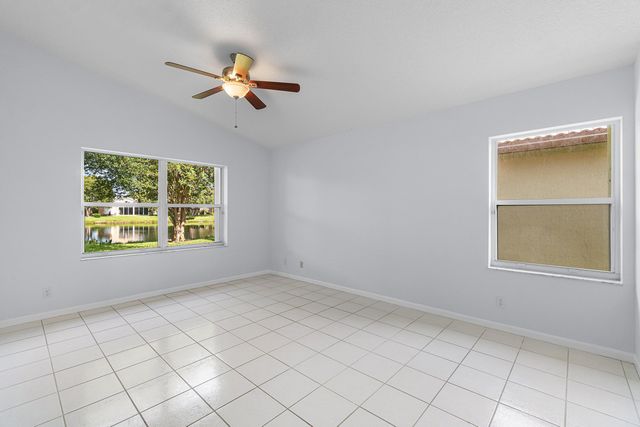 5737 Royal Club Drive, Boynton Beach, FL 33437