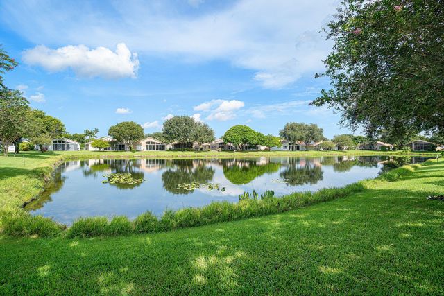 5737 Royal Club Drive, Boynton Beach, FL 33437