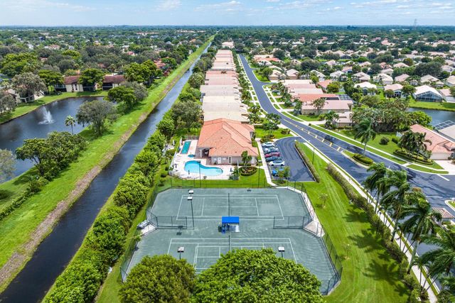 5737 Royal Club Drive, Boynton Beach, FL 33437