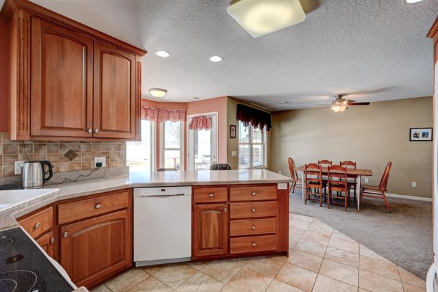 27180 Lakewood Drive NW, Isanti, MN 55040