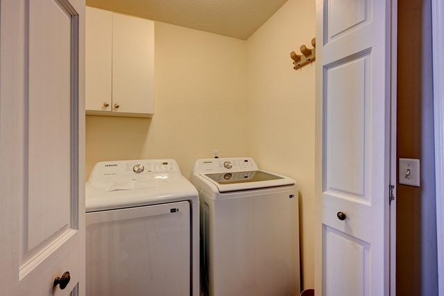 27180 Lakewood Drive NW, Isanti, MN 55040