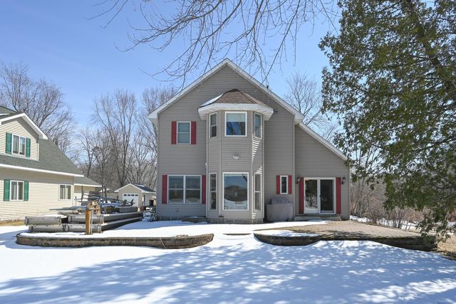 27180 Lakewood Drive NW, Isanti, MN 55040