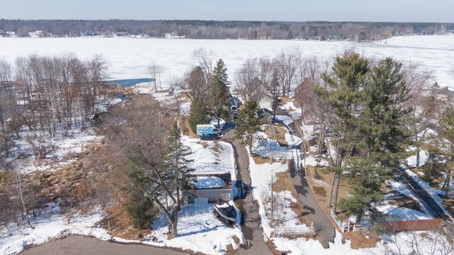 27180 Lakewood Drive NW, Isanti, MN 55040