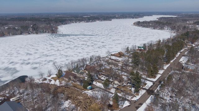 27180 Lakewood Drive NW, Isanti, MN 55040