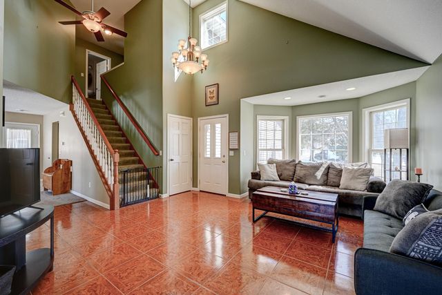 27180 Lakewood Drive NW, Isanti, MN 55040