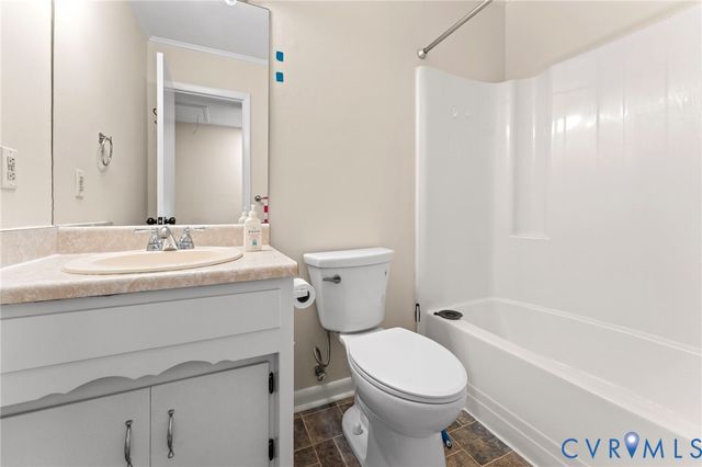 3020 Sand Hills Dr, Chester, VA 23831