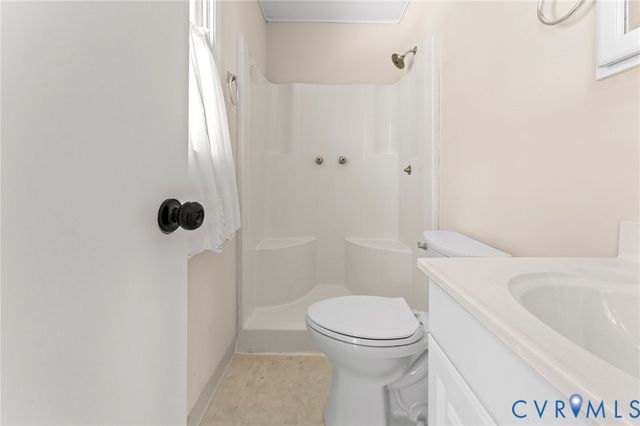 3020 Sand Hills Dr, Chester, VA 23831