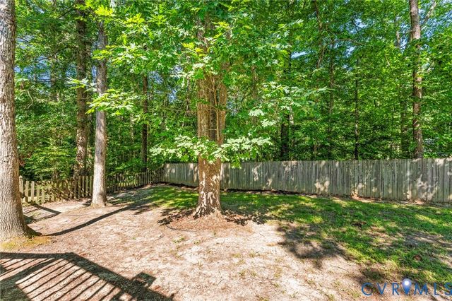 3020 Sand Hills Dr, Chester, VA 23831