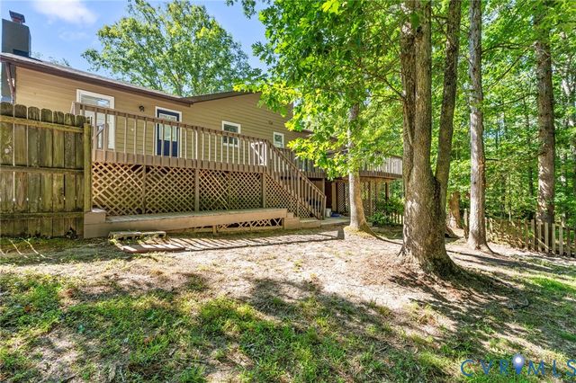 3020 Sand Hills Dr, Chester, VA 23831