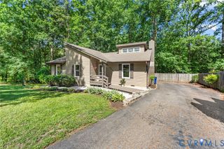 3020 Sand Hills Dr, Chester, VA 23831