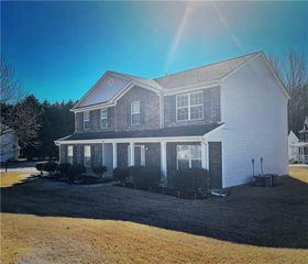 3368 Hill Pond Drive, Buford, GA 30519