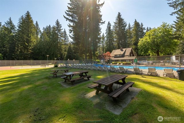 7125 Cougar Gap, Deming, WA 98244