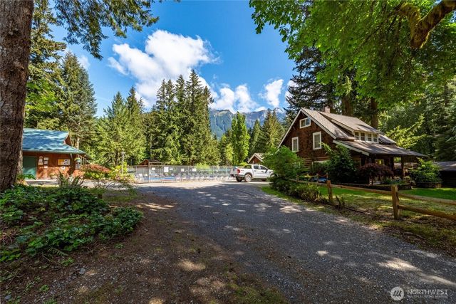 7125 Cougar Gap, Deming, WA 98244