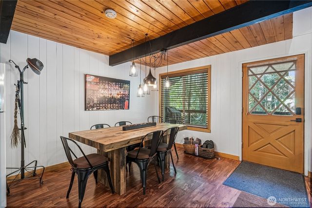 7125 Cougar Gap, Deming, WA 98244