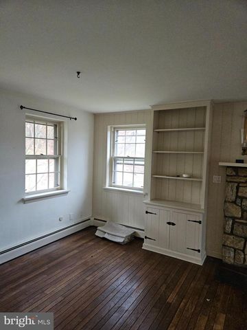 468 LIONVILLE STATION RD, Chester Springs, PA 19425