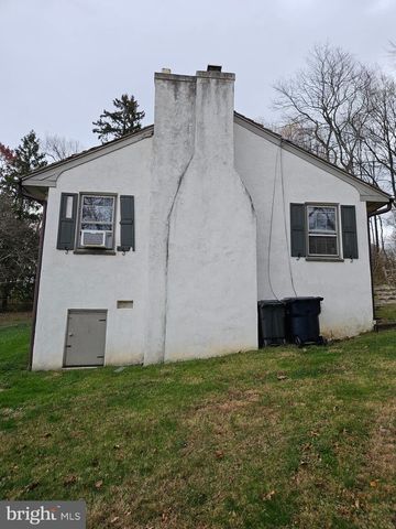 468 LIONVILLE STATION RD, Chester Springs, PA 19425