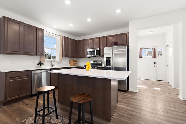 6042 E 116th Avenue, Crown Point, IN 46307