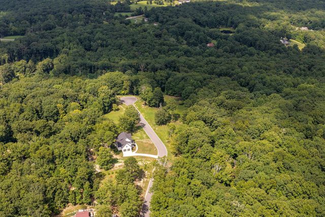 1817 Sawyer Farms Lane, Signal Mountain, TN 37377