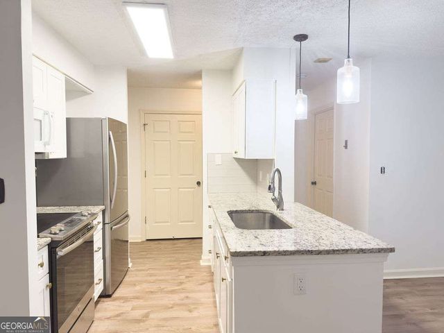 300 Johnson Ferry Road NE A305, Atlanta, GA 30328