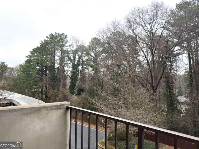 300 Johnson Ferry Road NE A305, Atlanta, GA 30328