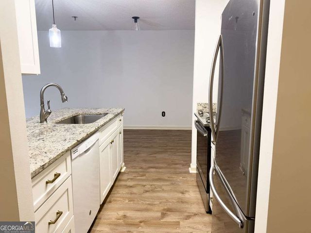 300 Johnson Ferry Road NE A305, Atlanta, GA 30328