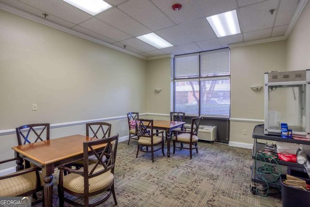 300 Johnson Ferry Road NE A305, Atlanta, GA 30328