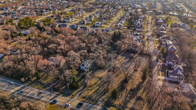 16809 Wolf Road, Orland Park, IL 60467