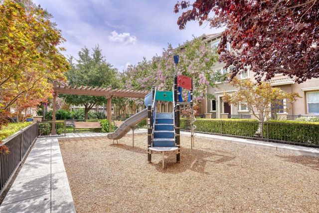 1680 Shore Place 5, Santa Clara, CA 95054
