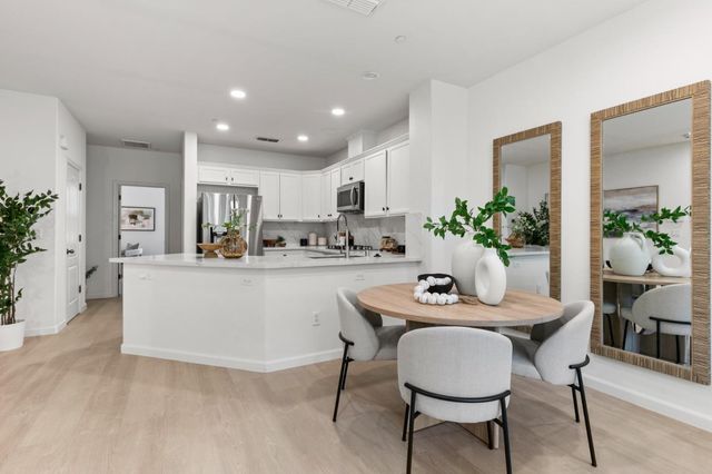 1680 Shore Place 5, Santa Clara, CA 95054