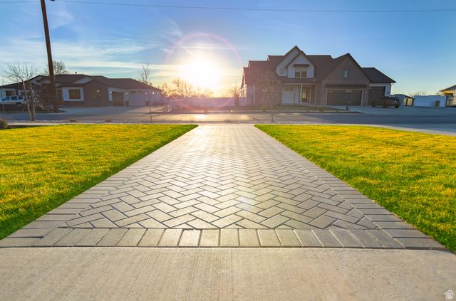 126 N 800 W, Mapleton, UT 84664