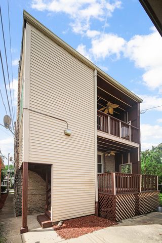 1007 S Austin Boulevard 1, Chicago, IL 60644