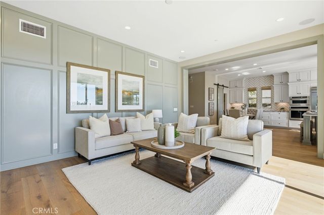 17 Ponte, Lake Forest, CA 92630