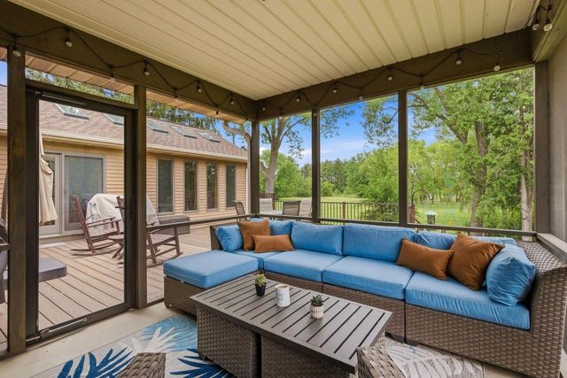718 Arbor Vitae Place, Verona, WI 53593