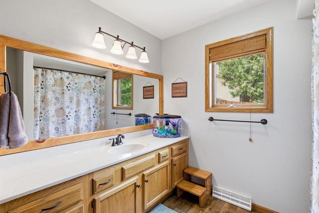 718 Arbor Vitae Place, Verona, WI 53593