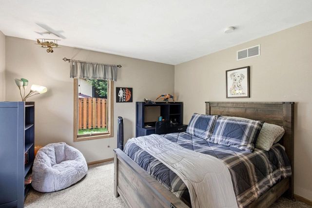 718 Arbor Vitae Place, Verona, WI 53593