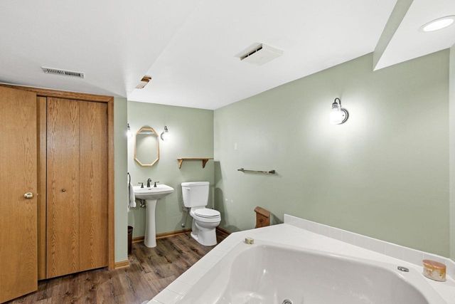 718 Arbor Vitae Place, Verona, WI 53593