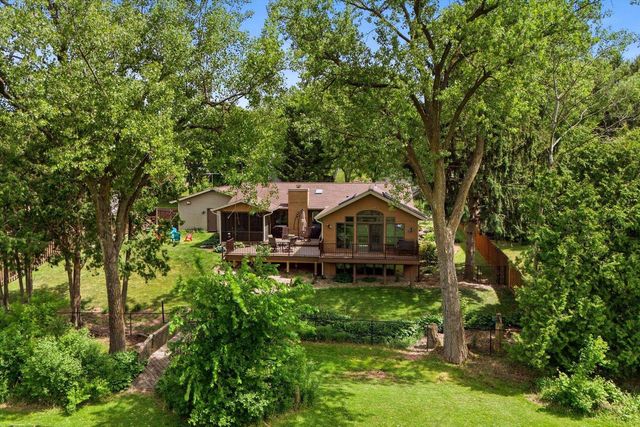 718 Arbor Vitae Place, Verona, WI 53593