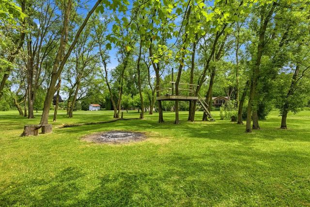 718 Arbor Vitae Place, Verona, WI 53593