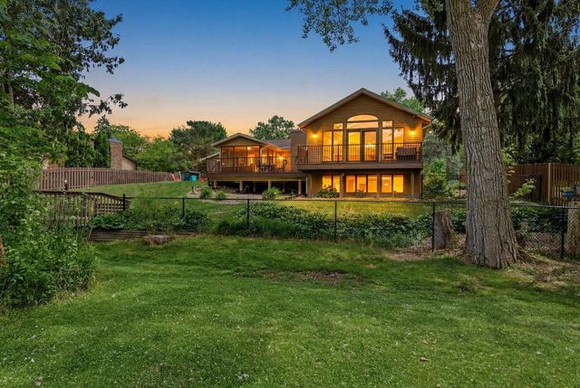 718 Arbor Vitae Place, Verona, WI 53593